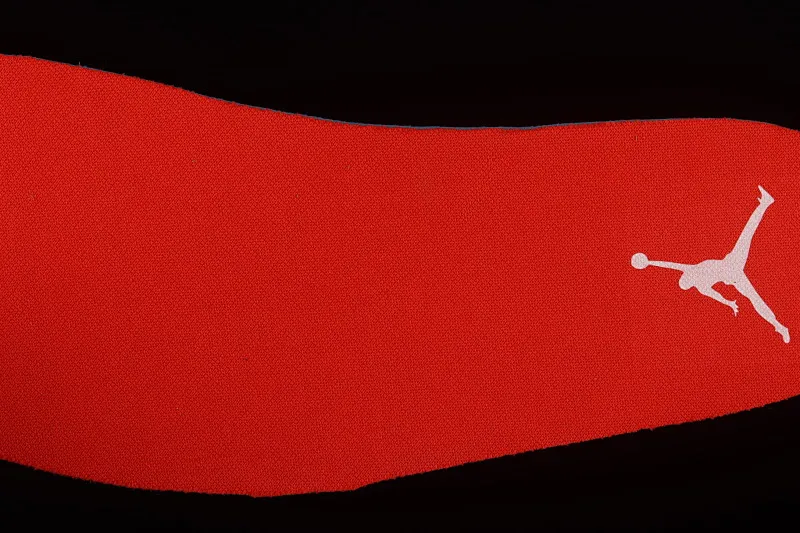 All Categories Air Jordan Jordan Series Basketball Shoes Air Jordan 1 Mid Air Jordan 1 Mid AJ1 Joe 1 Christmas Red China Basketball Shoes DC7294-600